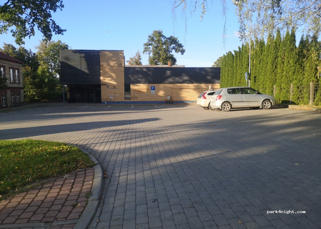 (4101) Cēsis - — foto 2