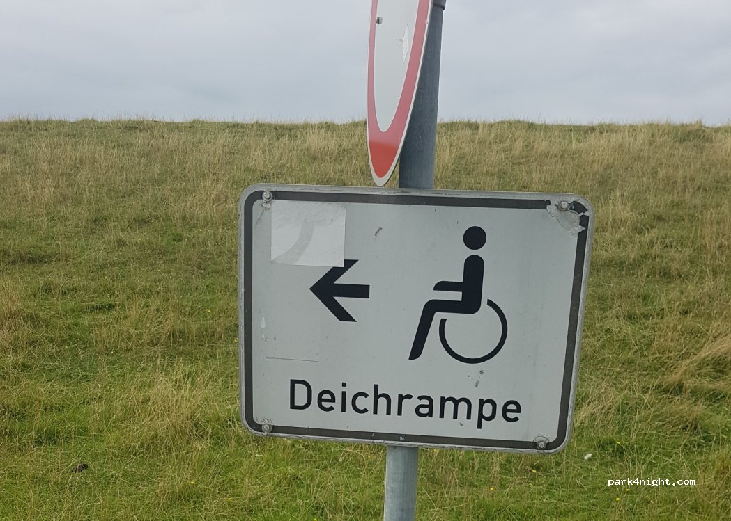 (25845) Nordstrand - Unnamed Road — foto