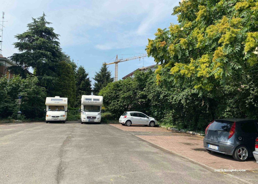(41121) Modena - 35 Via Gioacchino Rossini — foto 3