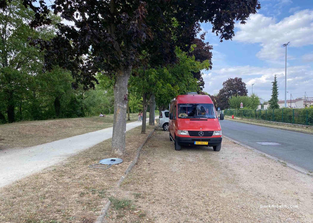 (78230) Le Pecq - Boulevard de la Libération — foto 4