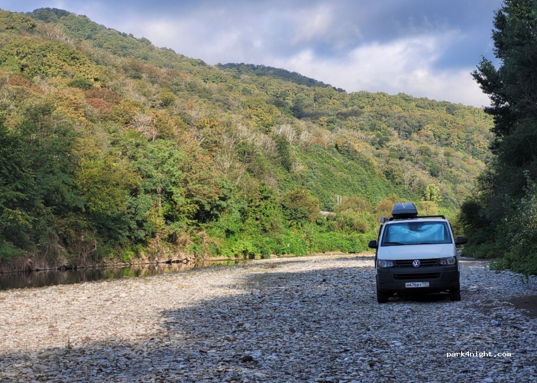 (352800) Kholodnyy Rodnik - Unnamed Road — foto