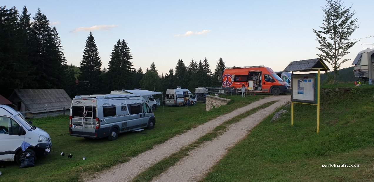 AutoCamp Ivan Do Żabliak Czarnogóra — foto