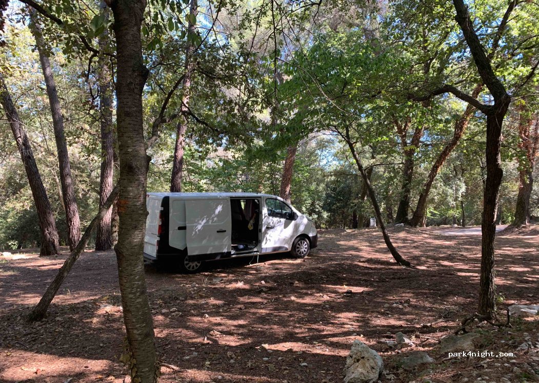 (06140) Vence - Chemin de la Sine — foto