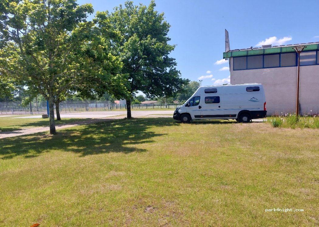 (40110) Arengosse - 561 Rue Jean Dulos — foto