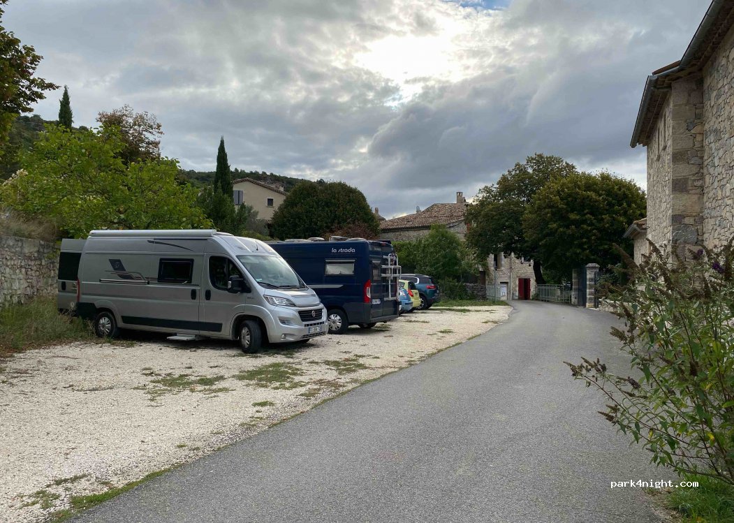 (26170) Sainte-Euphémie-sur-Ouvèze - 25 Notre Dame — foto