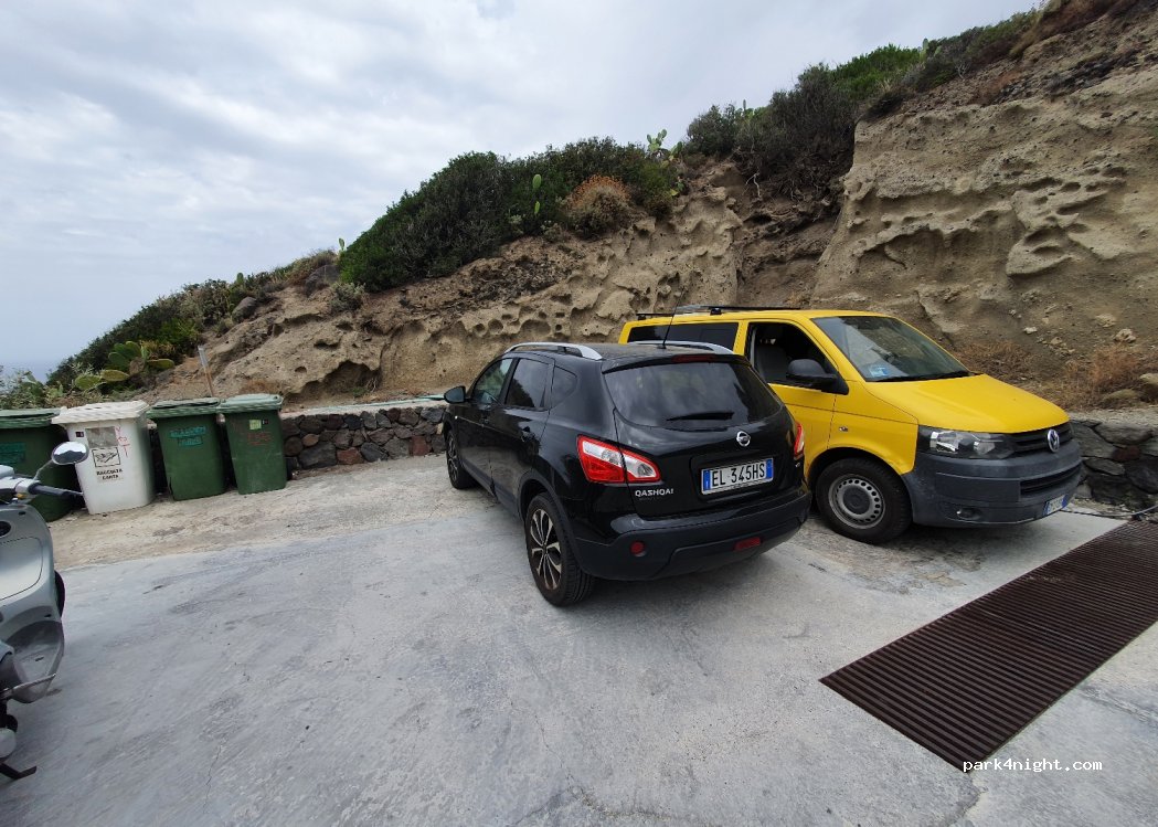 (98050) Malfa - Via Massimo Troisi — foto