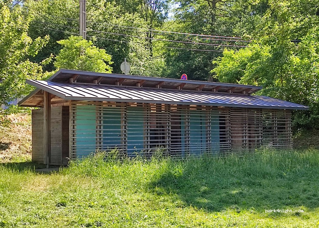 (38220) Laffrey - 12 Route du Lac — foto 3