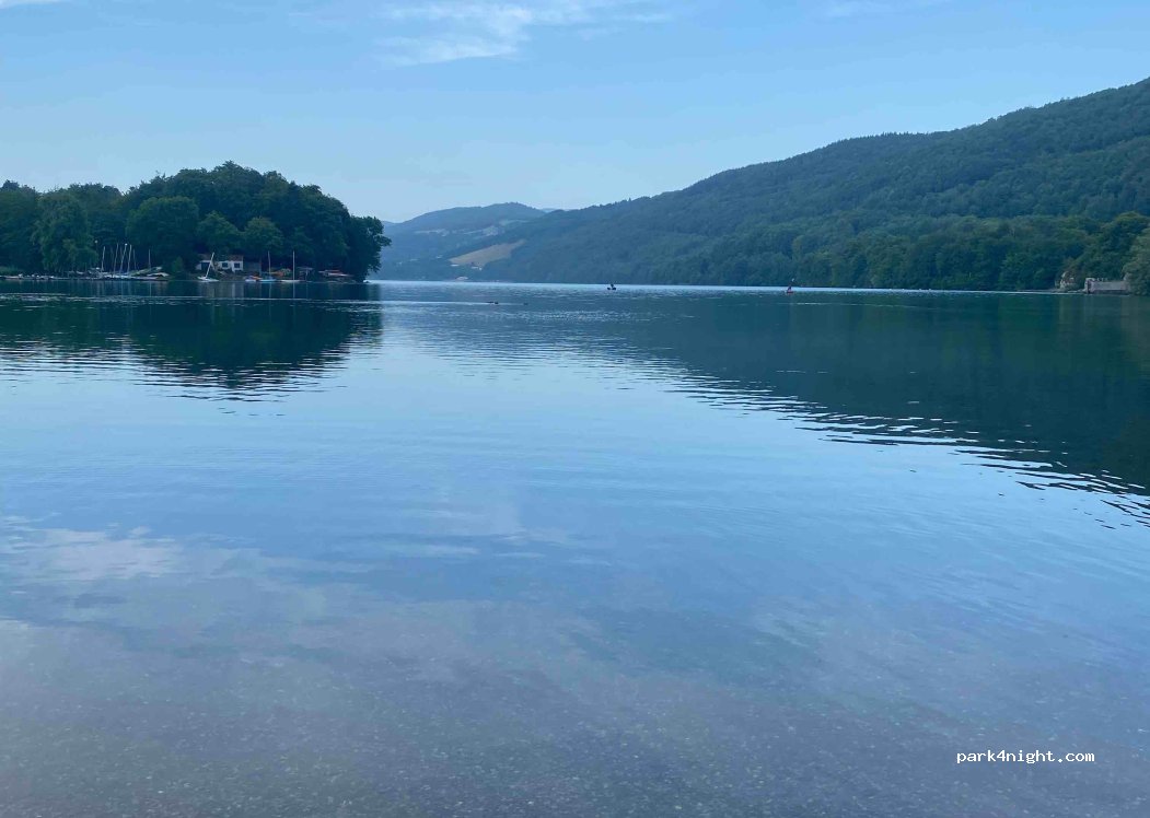 (38220) Laffrey - 12 Route du Lac — foto 4