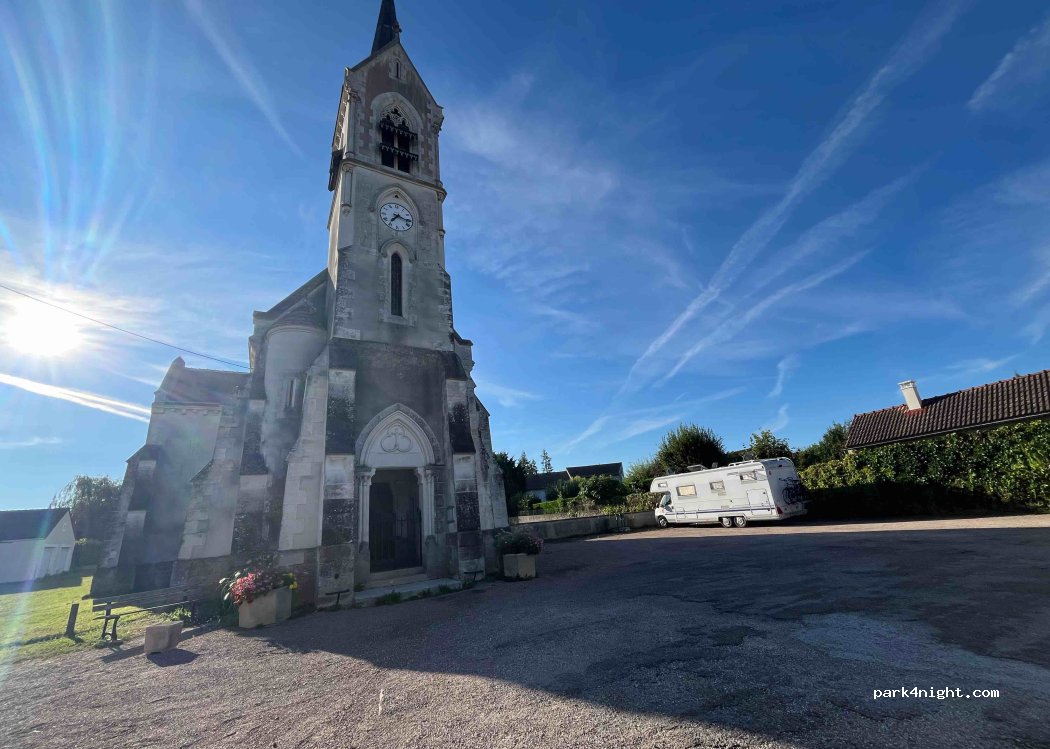 (89000) Perrigny - 6 Rue de l'Église — foto 4