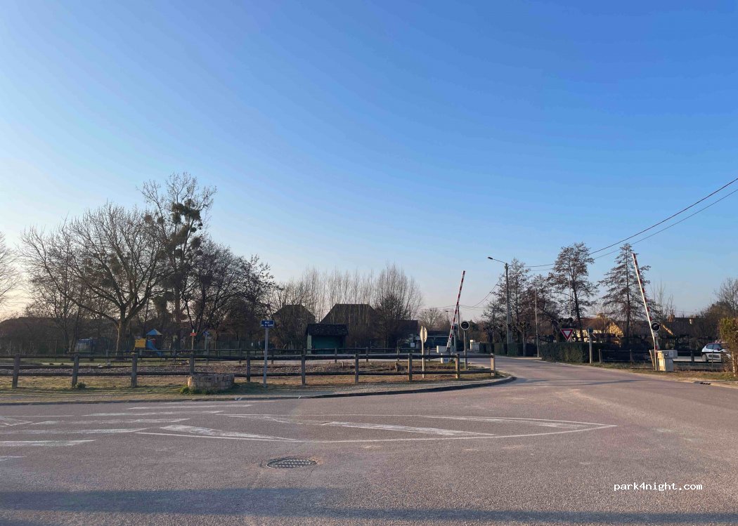 (10220) Brévonnes - 1 Rue de Champagne — foto