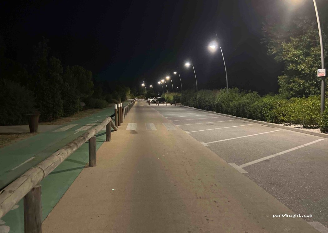 (13700) Marignane - 7 Rue René Descartes — foto