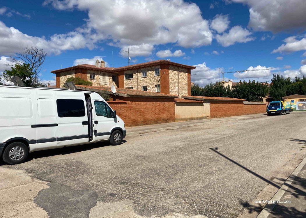 (40520) Ayllón - 2 Calle Dehesa — foto