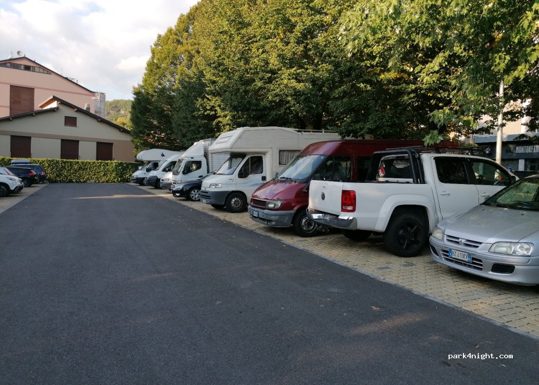 (23900) Lecco - 8 Corso Bergamo — foto