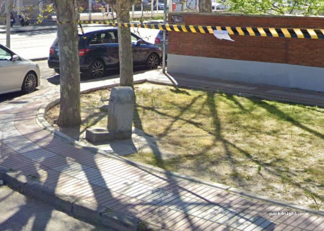 (28022) Madrid - 4 Calle Uno — foto