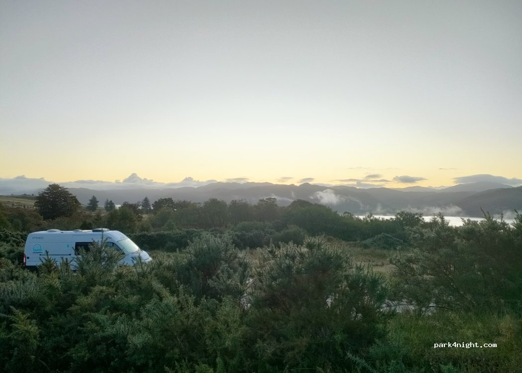 (IV54 8YG) Strathcarron - A896 — foto