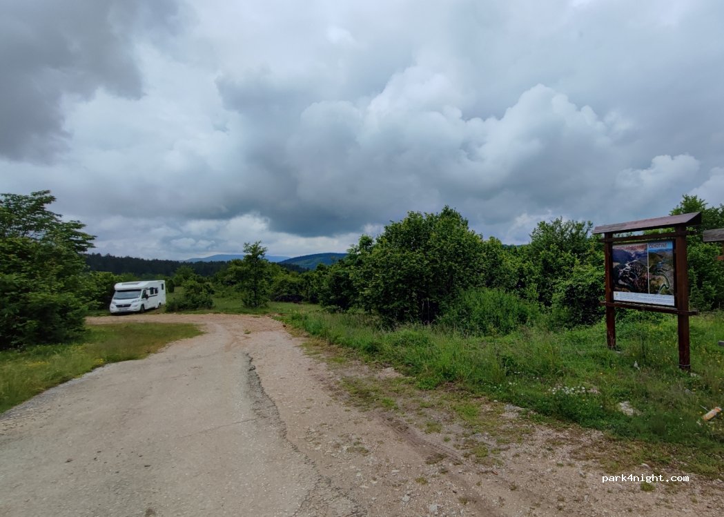 (84210) Mataruge - P10 — foto 3