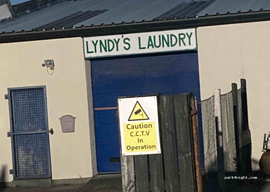 (IV54 8YW) Strathcarron - Lochcarron Industrial Estate — foto