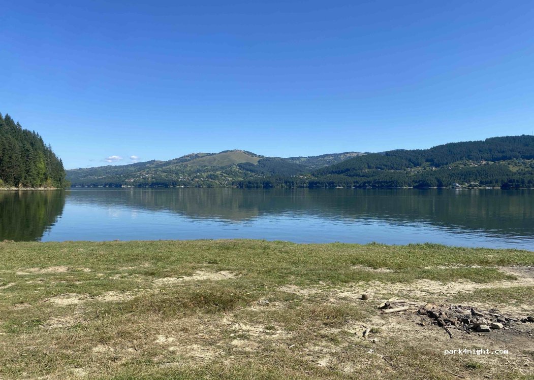 (615103) Izvorul Alb - Unnamed Road — foto 4