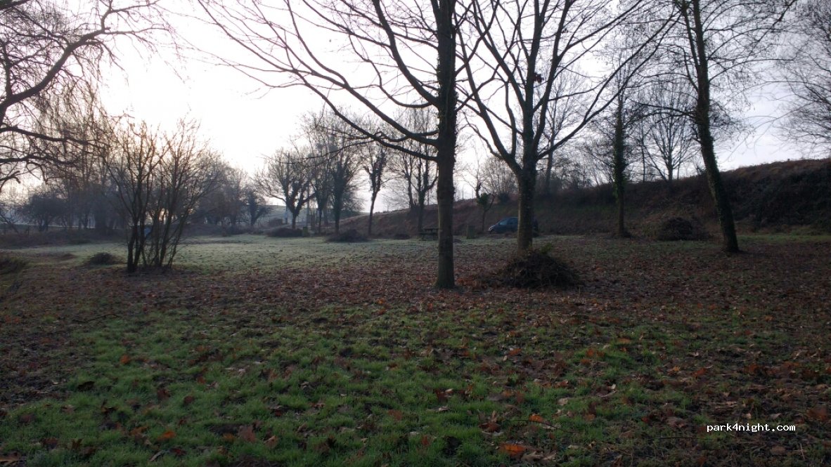 (53110) Lassay-les-Châteaux - D202 — foto 2