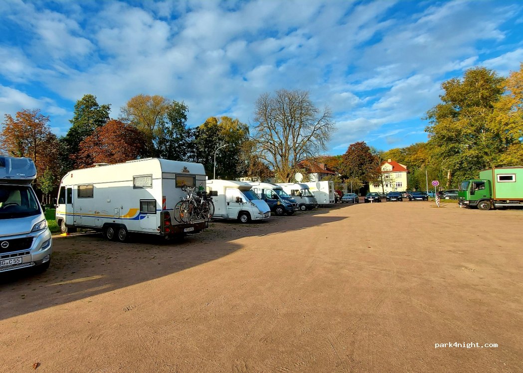 Wohnmobilstellplatz am Schützenplatz Buxtehude — foto 3