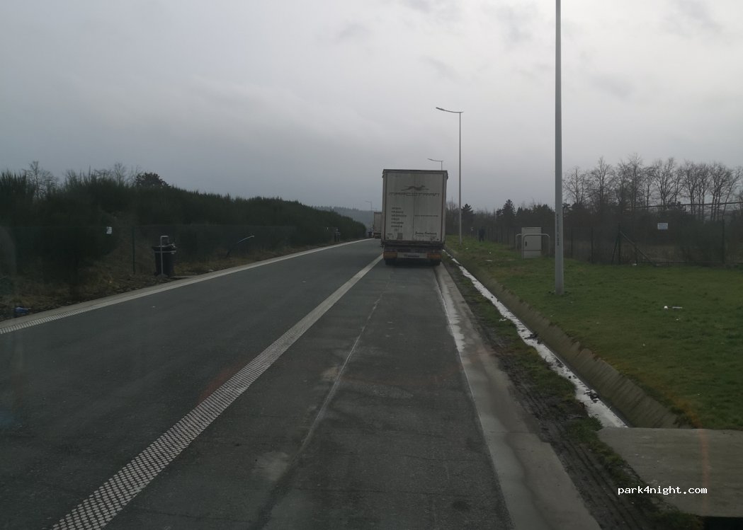 (5660) Couvin - E420 — foto 3