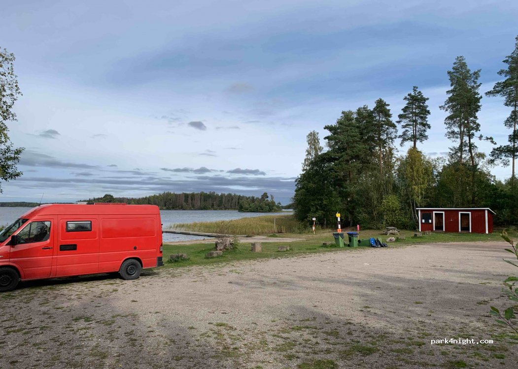 (635 05) Eskilstuna - Unnamed Road — foto