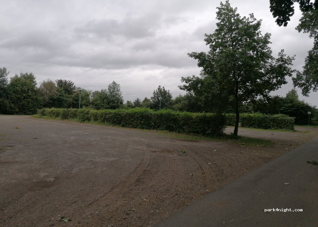 (15898) Neuzelle - 1 Fasanenwald — foto