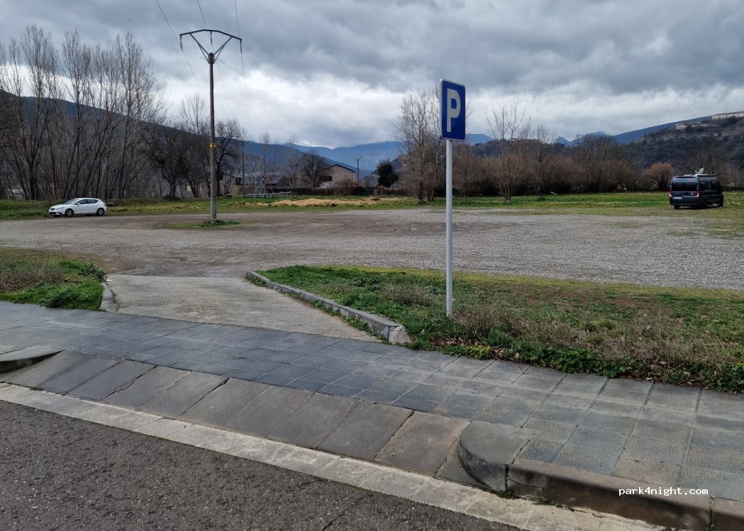(25700) La Seu d'Urgell - 1 Passeig de l'Horta del Valira — foto 3