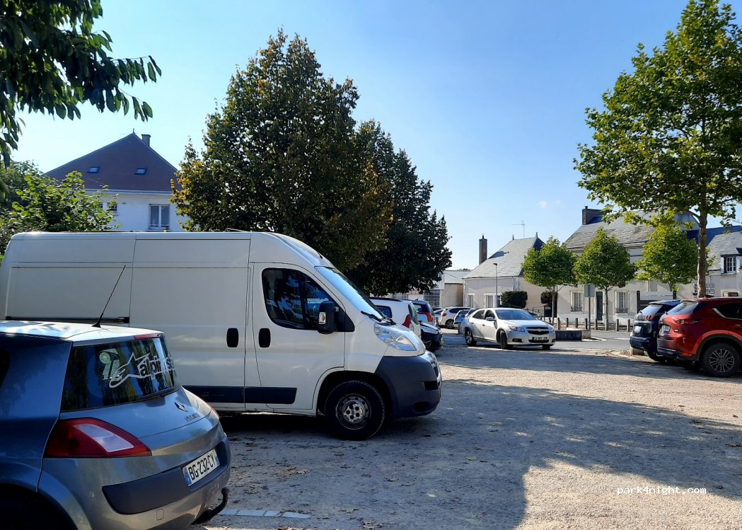 (41370) Marchenoir - 11 Rue de Saint-Laurent — foto