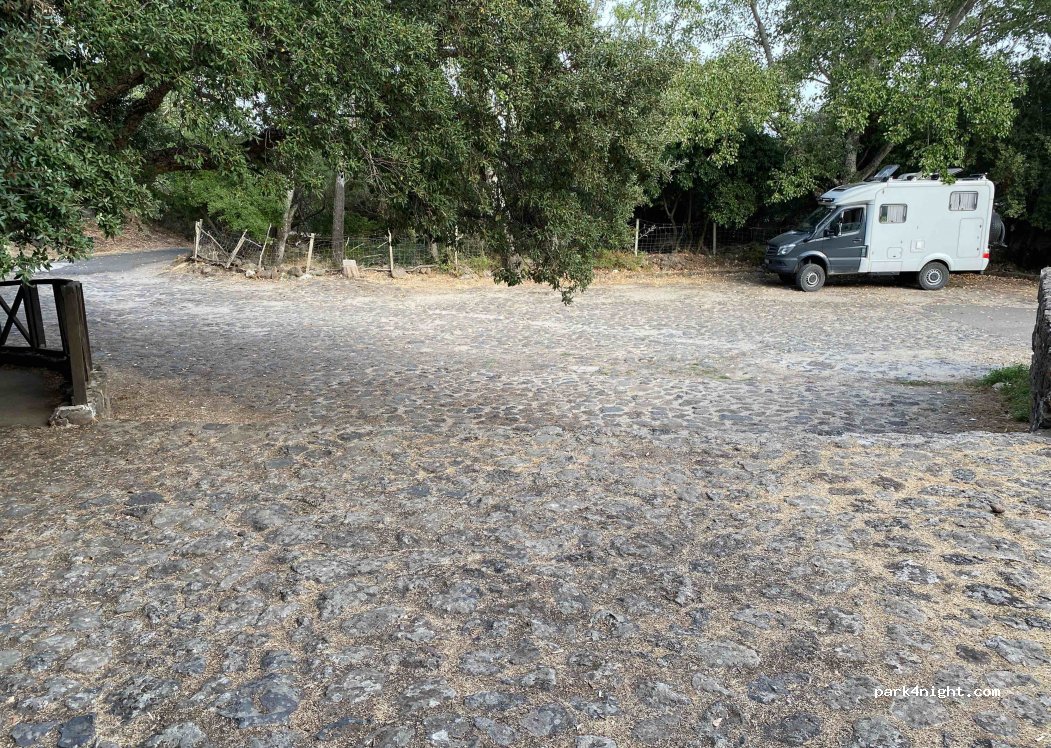(09090) Villa Verde - — foto