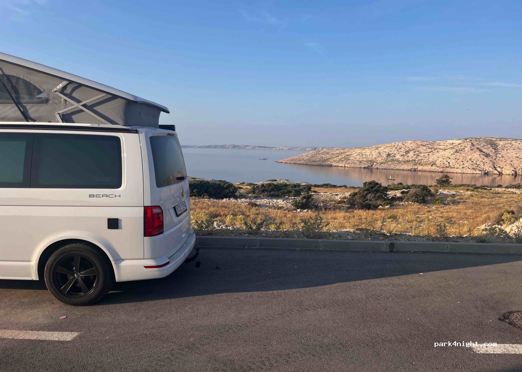 (51280) Barbat na Rabu - D105 — foto