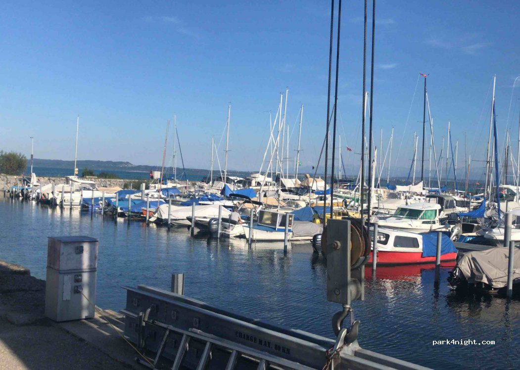 Camping du Petit Cortaillod — foto 4