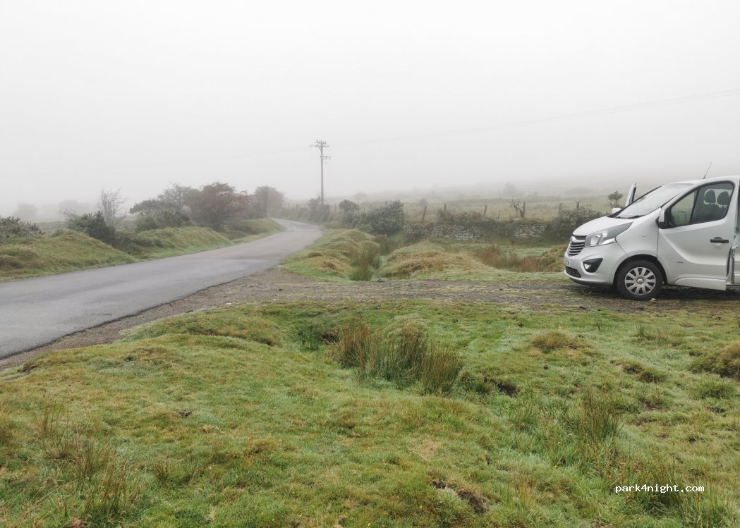 (PL30)  - Unnamed Road — foto