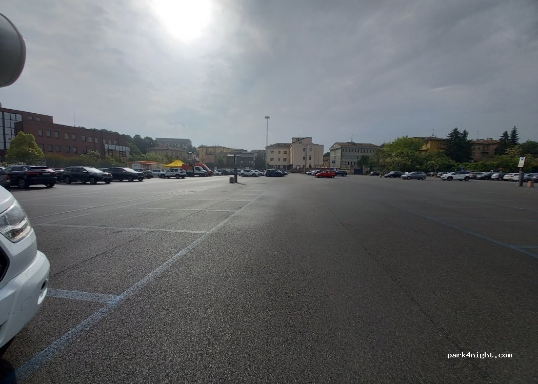 (29121) Piacenza - 27 Viale Palmerio Raimondo — foto 3