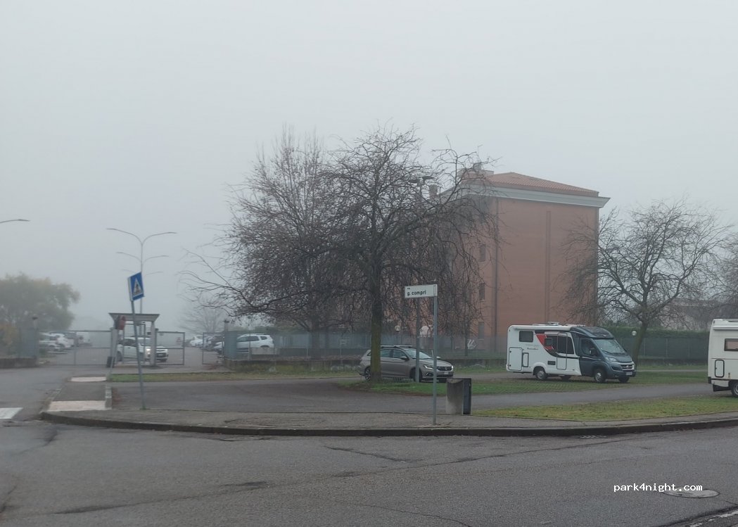 (37135) Verona - 2 Via Gino Compri — foto 3