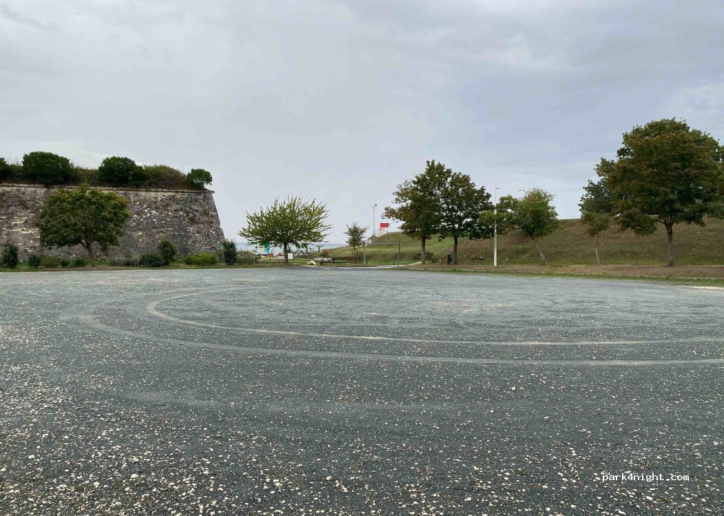 (17480) Le Château-d'Oléron - 6A Allée du Phare — foto 2