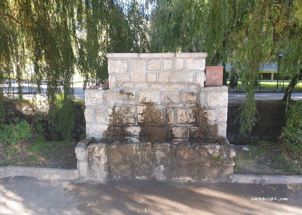 (80101) Livno - 2 Trg branitelja — foto