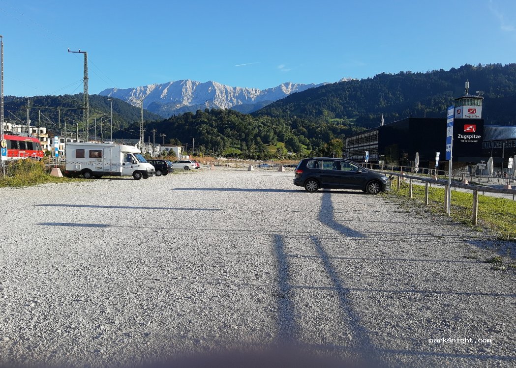 (82467) Garmisch-Partenkirchen - 27 Olympiastraße — foto