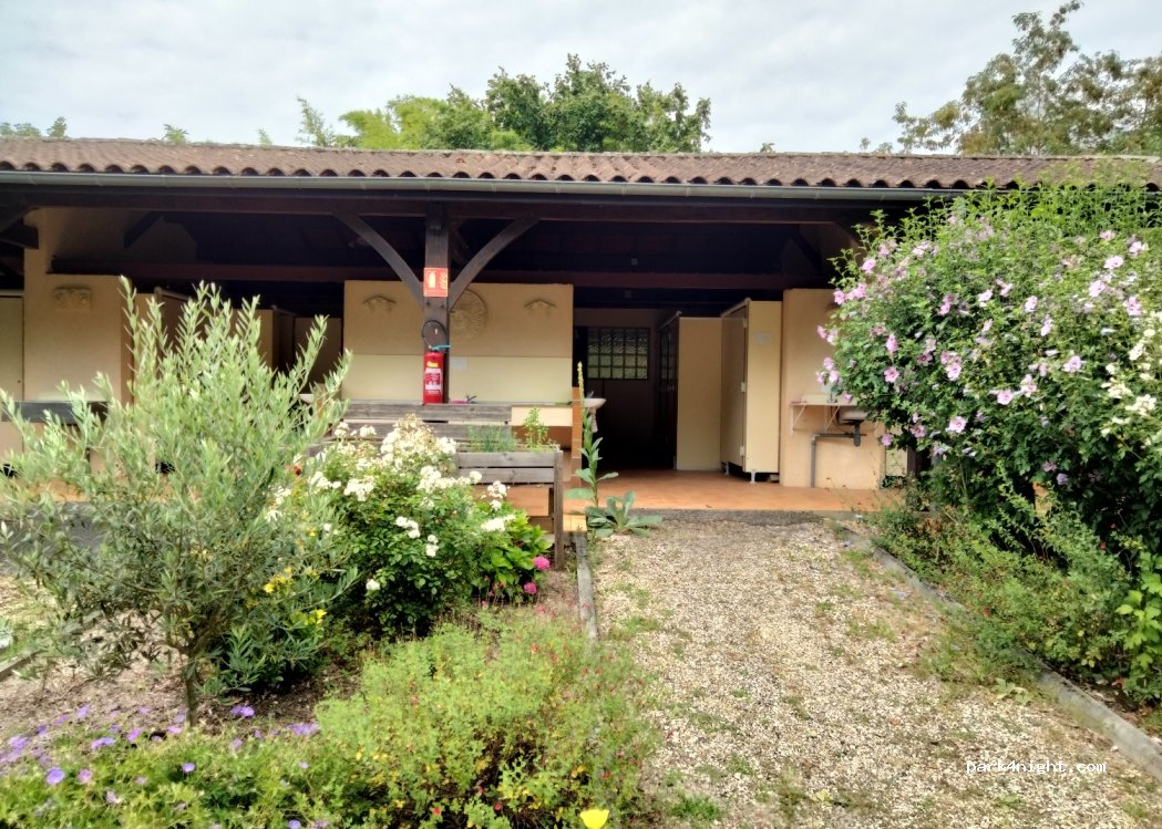 Camping Fontaine Du Roc — foto 2