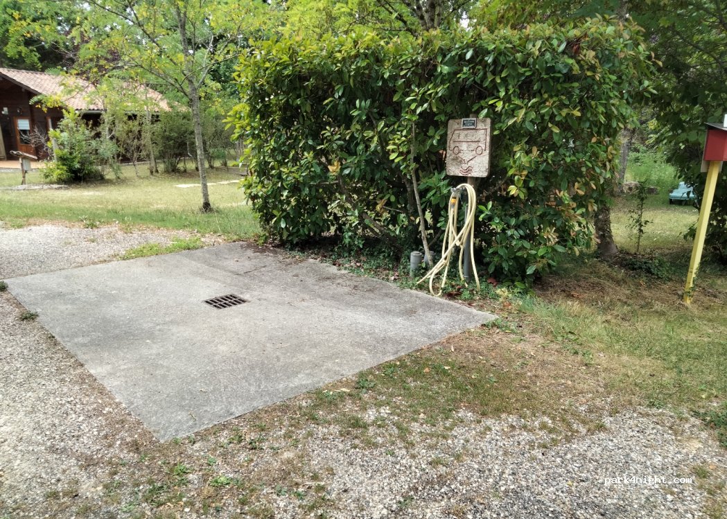 Camping Fontaine Du Roc — foto 3