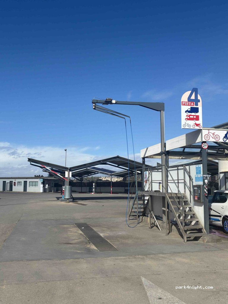 Area Camper Gasolinera Cartagena — foto 5