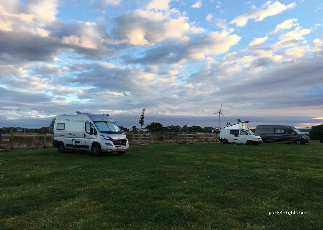 Bankhead Farm Camping & Caravanning Club — foto