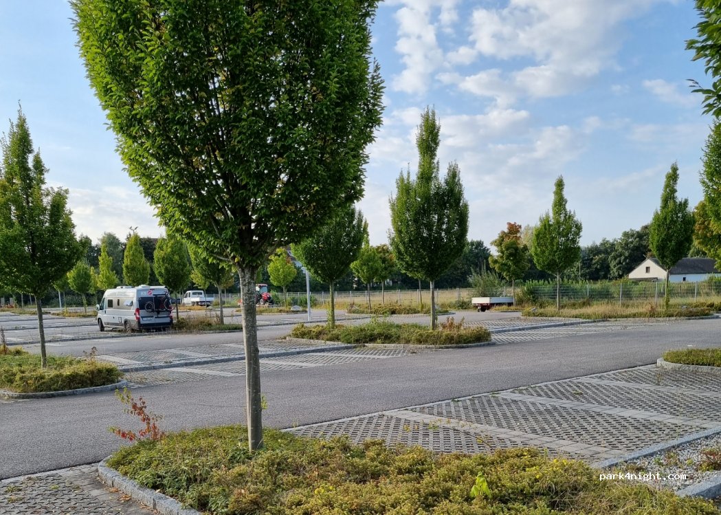(85716) Unterschleißheim - 7 Anna-Wimschneider-Straße — foto