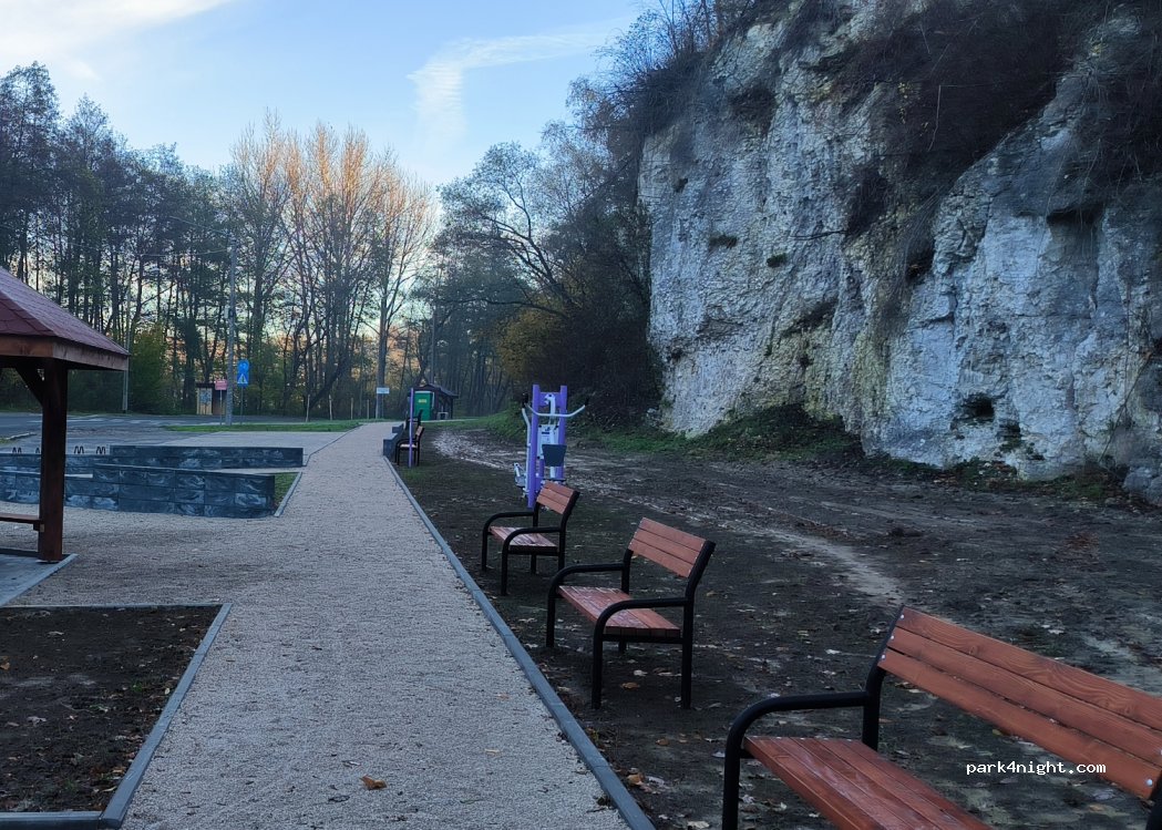 (32-095) Iwanowice Dworskie - — foto 4