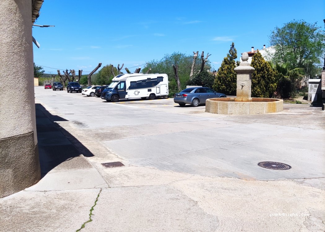 (45660) Belvís de la Jara - 3 Paseo Cervantes — foto 3