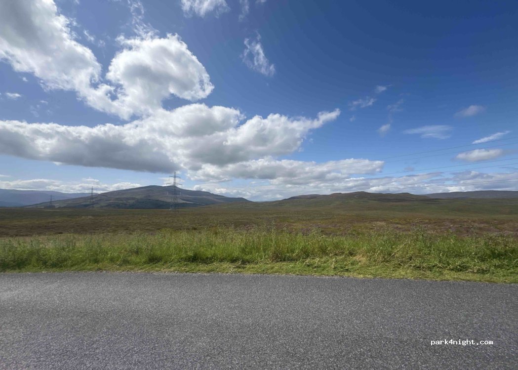 (PH18 5UG) Trinafour - Unnamed Road — foto 5