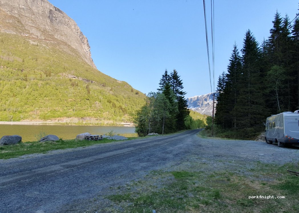 (2977) Øye - 71 Strøndafjordvegen — foto 4