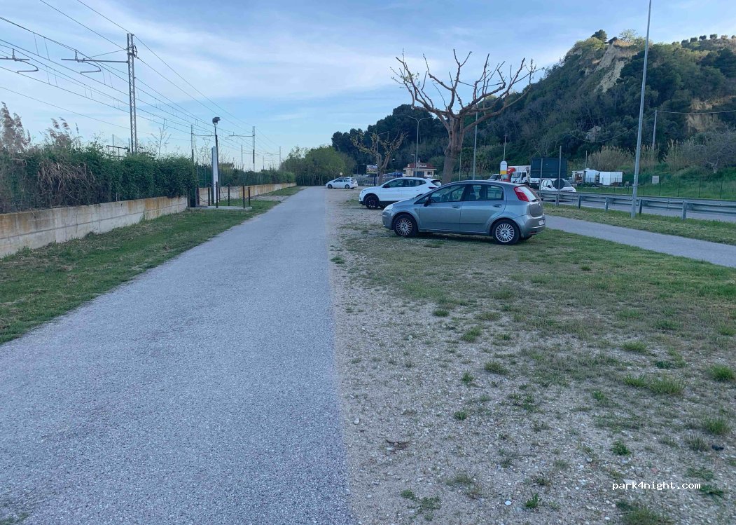 (63064) Marche - 11 Via Adriatica Sud — foto 4