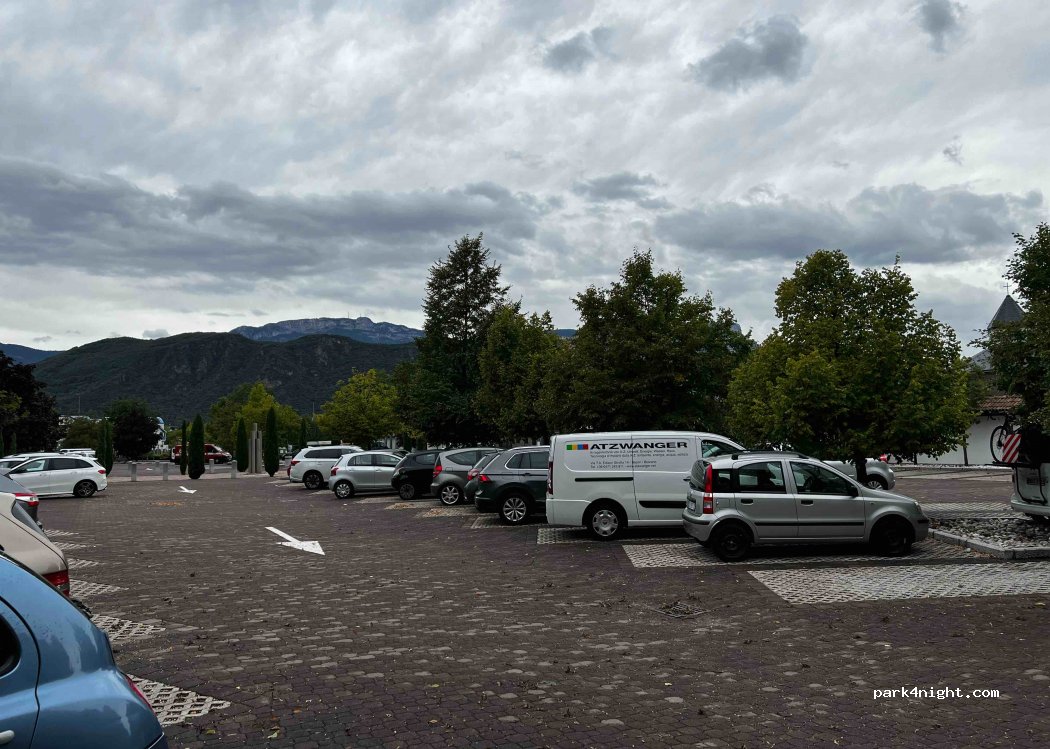(39055) Leifers - 60 A.-Hofer-Straße — foto 2