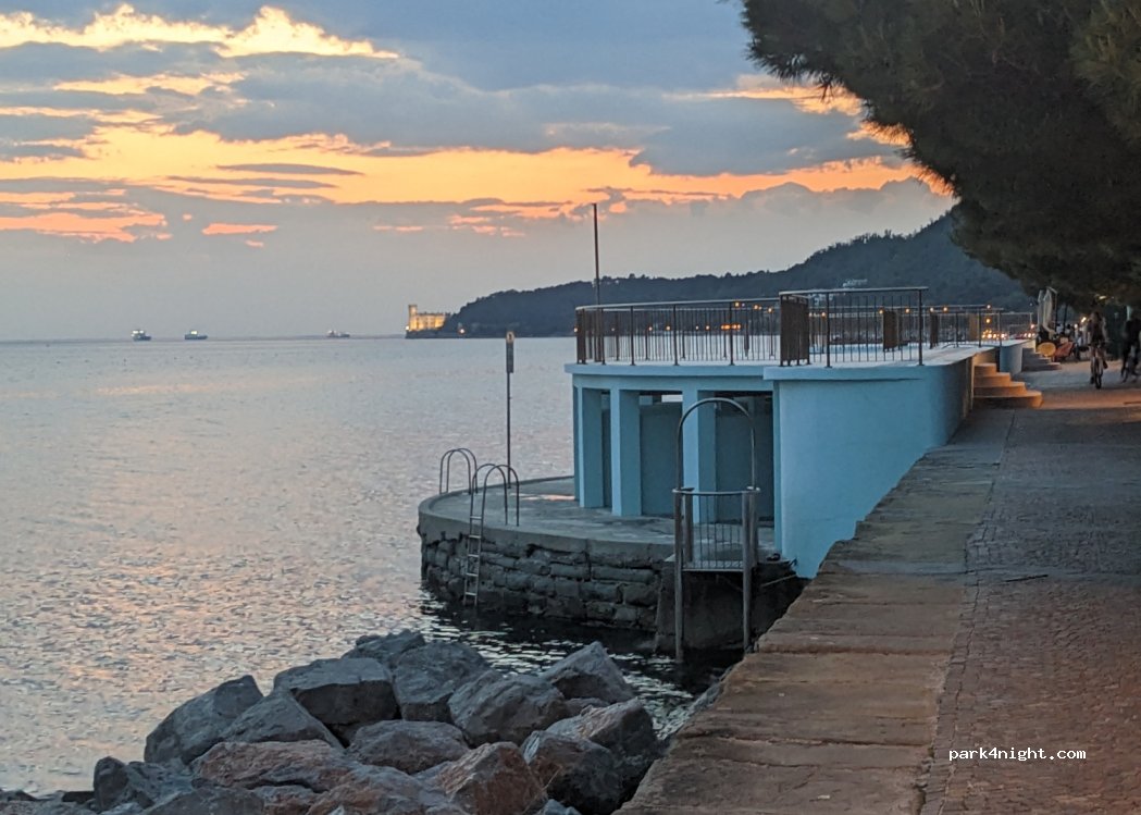 (34136) Trieste - 263/1 Viale Miramare — foto